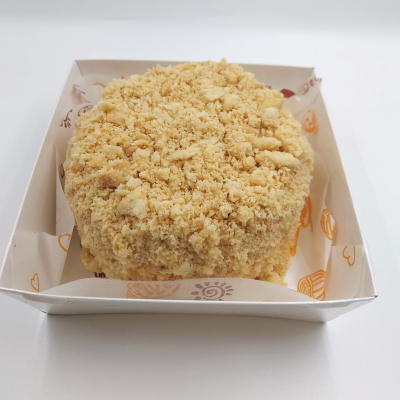 Бенто "Наполеон с брусникой"